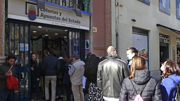 Los andaluces, entre los que menos gastan en Lotería de Navidad