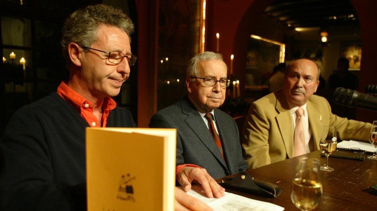 José Campos, en primer término, junto a Pablo García Baena en Bodegas Campos