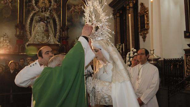 La Paz y Esperanza de Córdoba consigue más de 10.000 adhesiones para la coronación de su Virgen