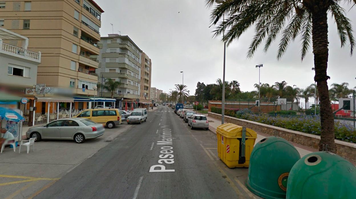 El accidente se ha producido en el Paseo Marítimo Poniente de Vélez Málaga