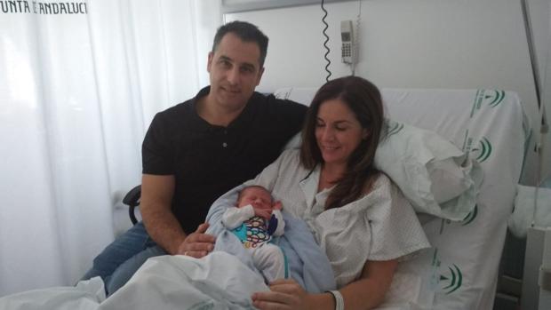 Lucas, un niño malagueño, el primer bebé de 2019 de Andalucía