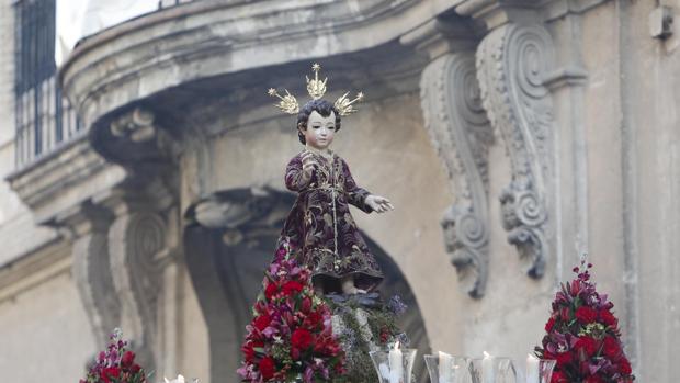 El Niño Jesús de la Compañía vuelve a estrenar las salidas procesionales en Córdoba