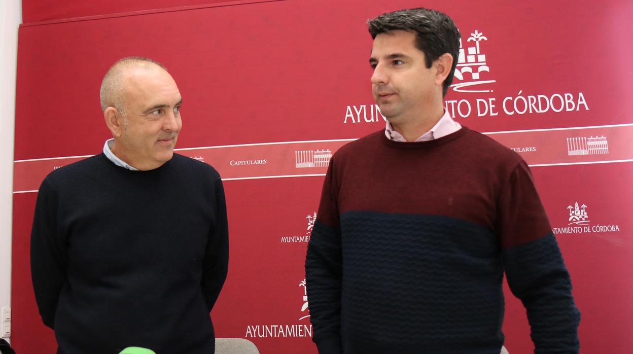 Rafael Bados y Pedro García el lunes en una rueda de prensa conjunta