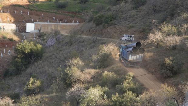 Rescate de Julen, el niño que cayó a un pozo, en directo: La lluvia retrasa los trabajos