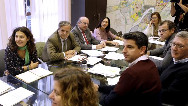 Arquitectos y promotores de Córdoba recogen firmas contra los retrasos de Urbanismo a través change.org