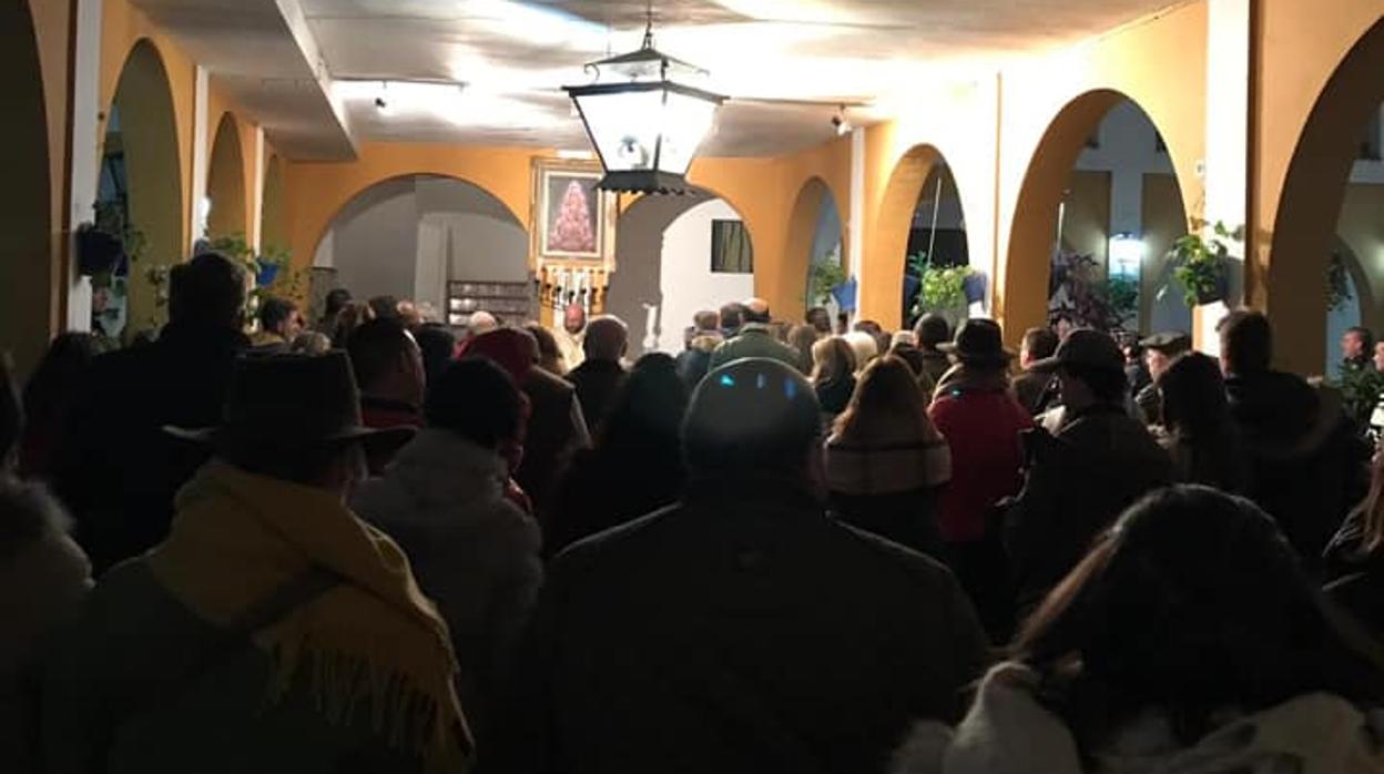 Eucaristía en la casa hermandad del Rocío de Córdoba, con motivo del aniversario de su refundación