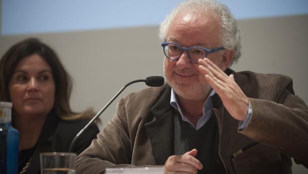 Los nombramientos, primer frente abierto en el Gobierno del cambio en Andalucía