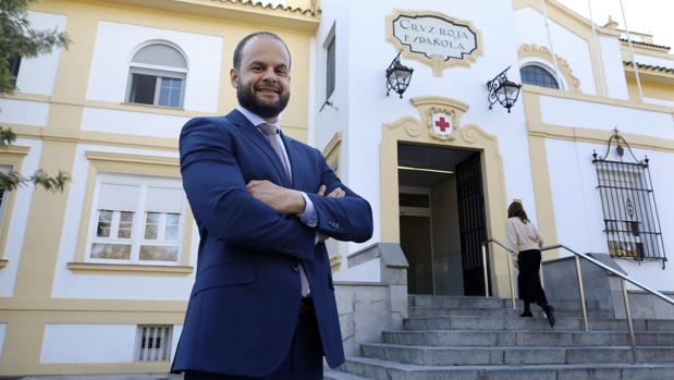 El director del Hospital de Cruz Roja Córdoba: «Es una ventaja ser los más antiguos. La experiencia nos avala»