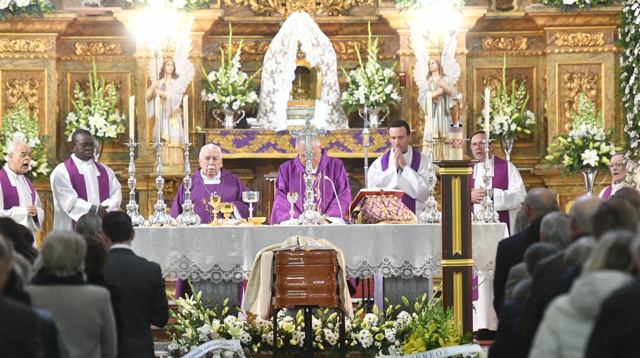 El obispo preside el funeral por el alma del misionero asesinado en Burkina Faso Antonio César Fernández