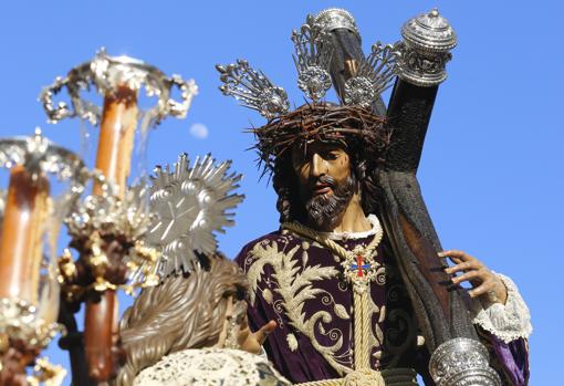 Nuestro Padre Jesús Nazareno de la Santa Faz durante su salida proceisional