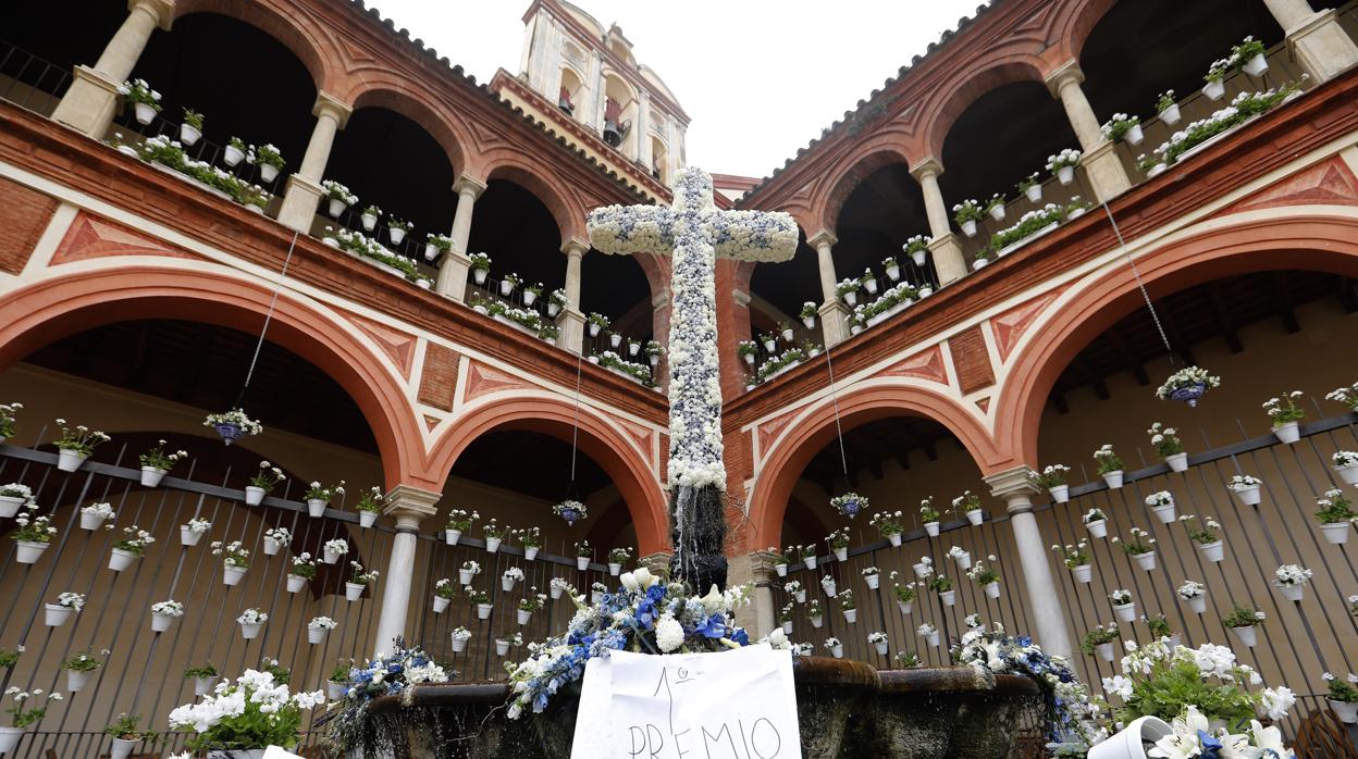 Cruz de la Hermandad del Huerto, que el año pasado se llevó el primer premio