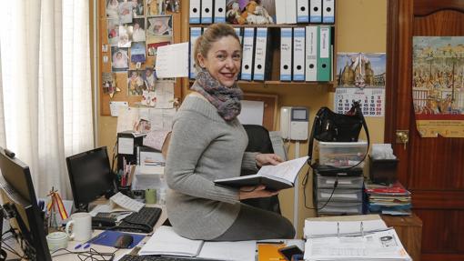 Emma Alvandor, en las oficinas de Adevida