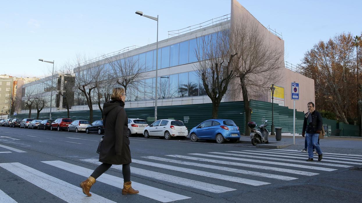 La Biblioteca del Estado, en los Jardines de la Agricultura