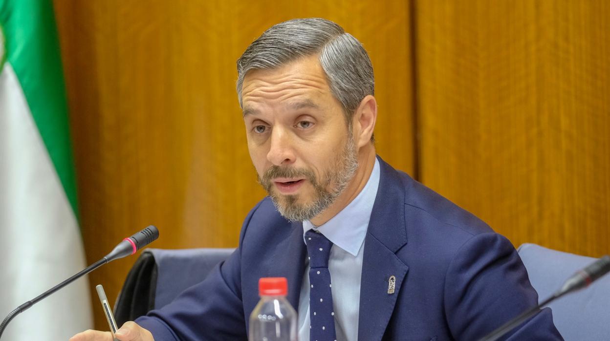 Juan Bravo, consejero de Hacienda, hoy en el Parlamento andaluz