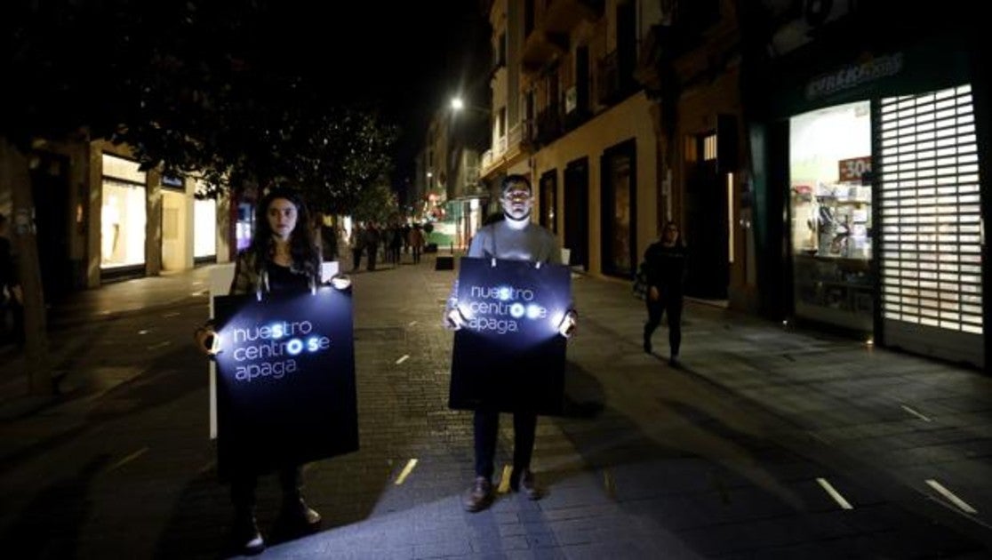 Protesta en Cruz Conde por la falta de iluminación