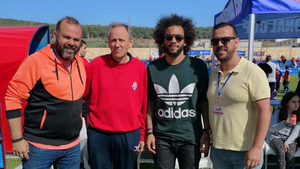 Marcelo, jugador del Real Madrid, estuvo en Posadas viendo a su hijo en un torneo de benjamines