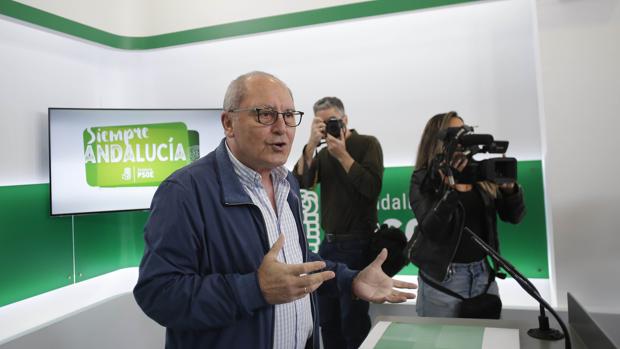 El número dos de Susana Díaz desvela que Ferraz ha incluido en las listas «nombres que ni conocía»