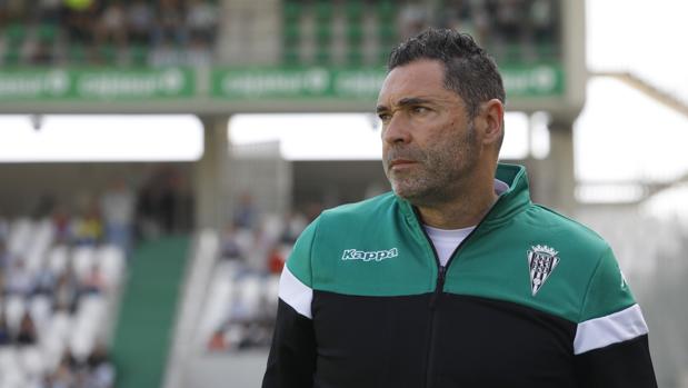 Córdoba CF | Rafael Navarro, otro revulsivo de Jesús León sin efecto