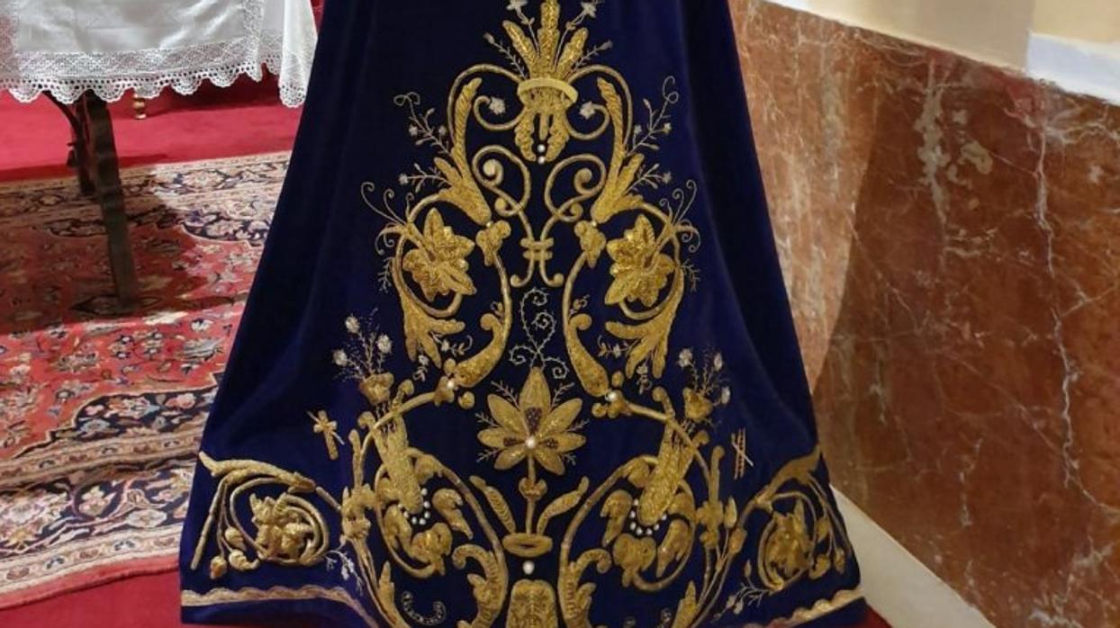 Detalle de la nueva túnica de Nuestro Padre Jesús Nazareno de Córdoba