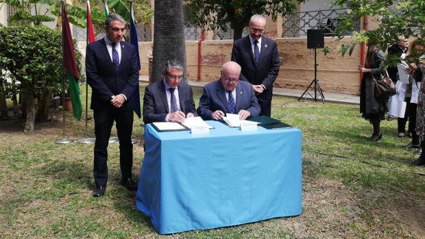 La Junta de Andalucía asume el plan que legó el PSOE para agilizar el tercer hospital de Málaga