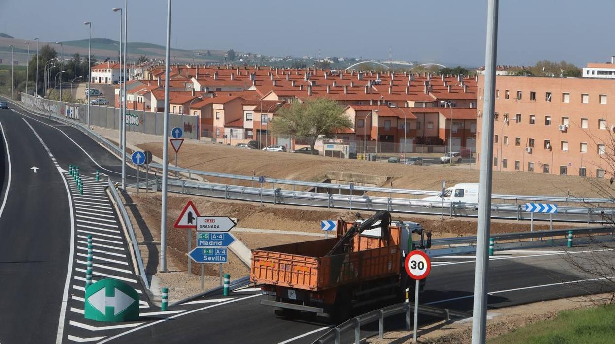 Abre al tráfico la nueva salida de la A-4 a su paso por Córdoba