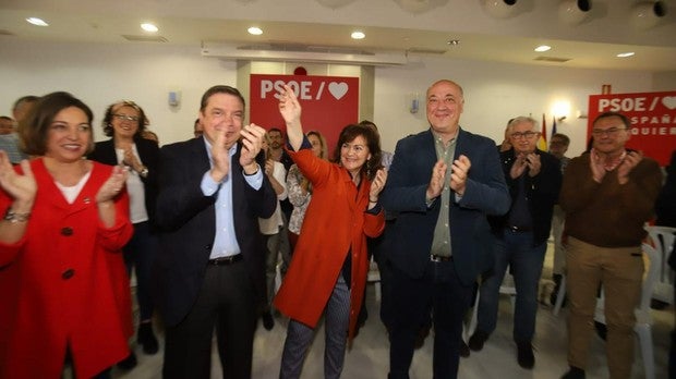 El PSOE de Córdoba escenifica la unidad tras la pelea de las listas electorales