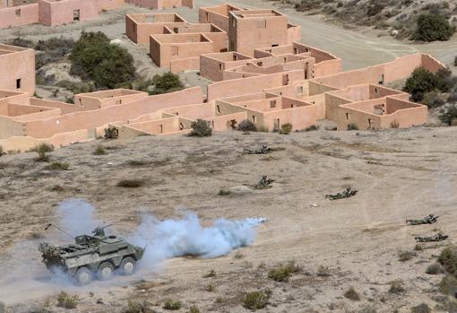 Zona de combate urbanizado en la base militar de Viator en Almería