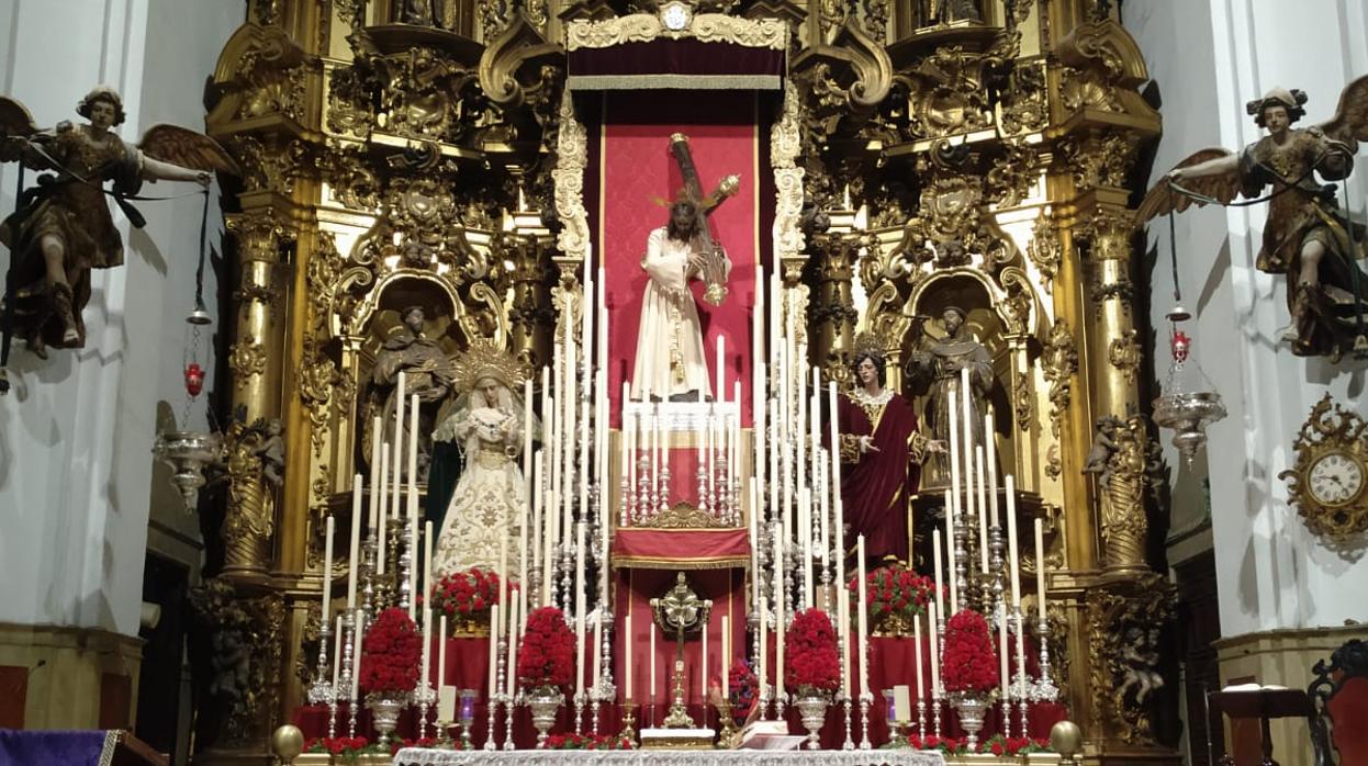 Así luce el altar mayor de San Francico