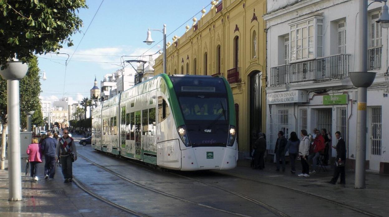El tranvía de la Bahía de Cádiz ha tenido pruebas de movilidad dinámica que también se han suspendido