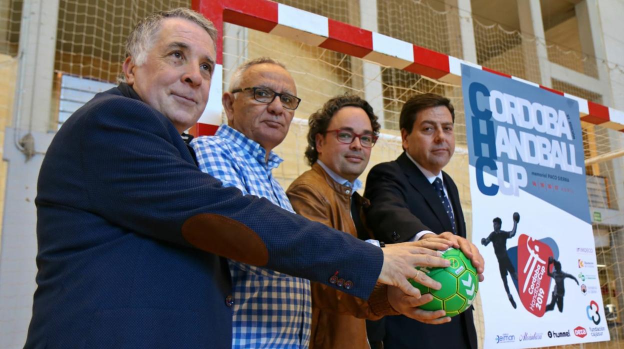 Organizadores y autoridades, en la presentación este jueves el torneo en Córdoba