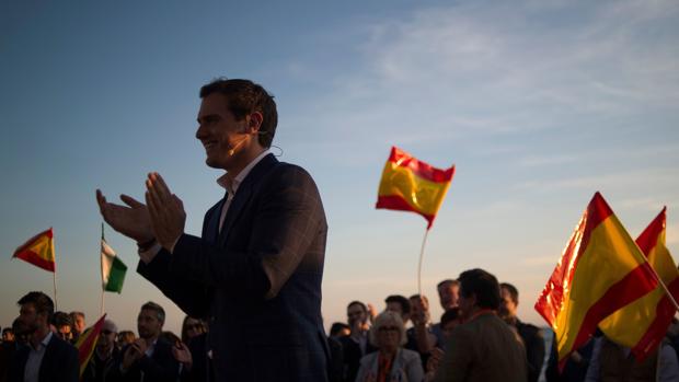 Albert Rivera marca la gestión en Andalucía como espejo para su futuro Gobierno