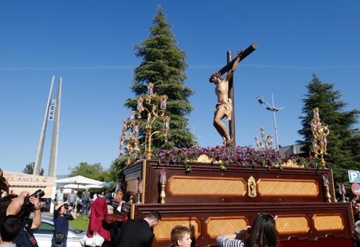 El paso del Cristo de las Lágrimas, durante su procesión