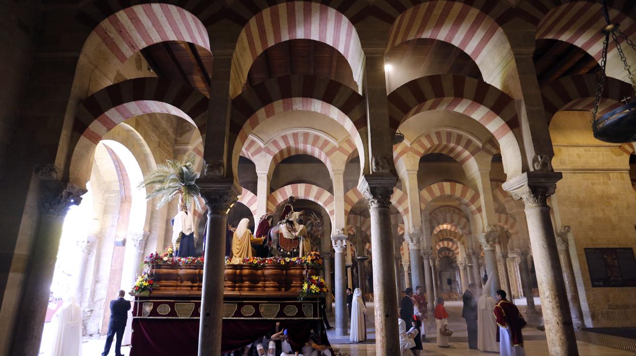 El Señor de la Entrada Triunfal, en la Catedral de Córdoba