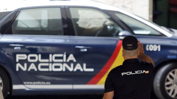 La Policía Nacional detiene a dos personas tras el hallazgo de dos cadáveres en Cartaya