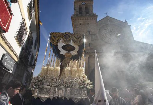 Nuestra Señora de la Palma realiza su salida procesional desde San Lorenzo