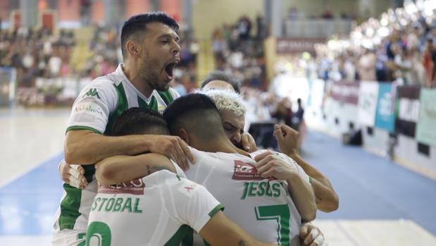 El Córdoba CF Futsal logra ante el Rivas el sueño de meterse en play off (6-2)