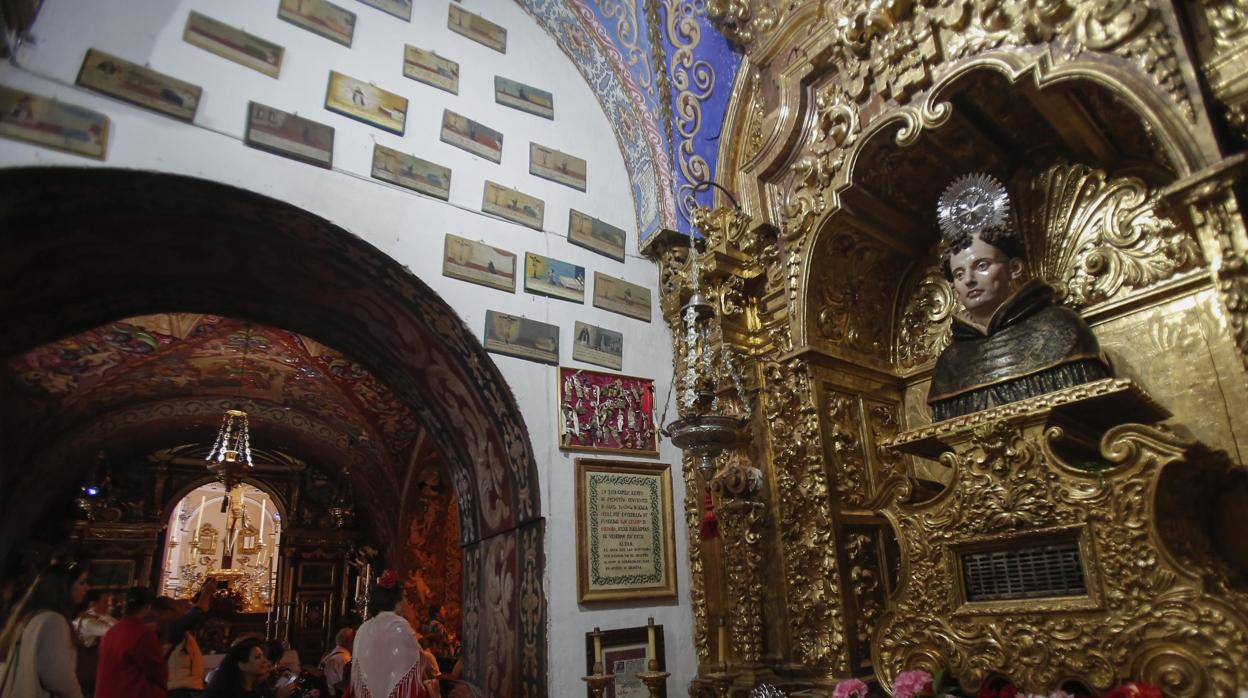 San Álvaro de Córdoba espera en su santuario la llegada de los romeros que suben para contemplarlo