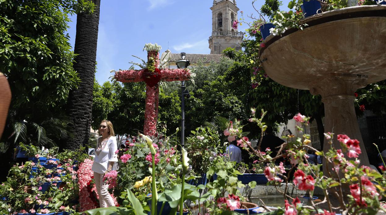 Cruz de Mayo en la Plaza de San Andrés