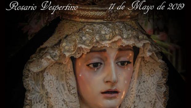 Rosario vespertino con la imagen de Dolores de Descendimiento