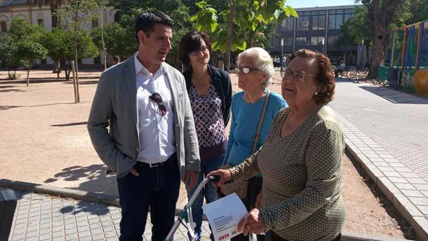 Pedro García (IU) impulsará un centro de día de mayores en Levante