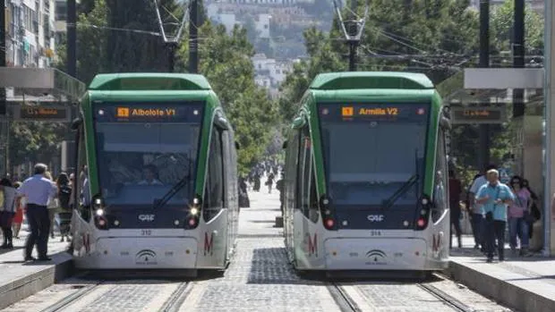 El metro de Granada se ajusta al AVE para cuadrar horarios en fin de semana