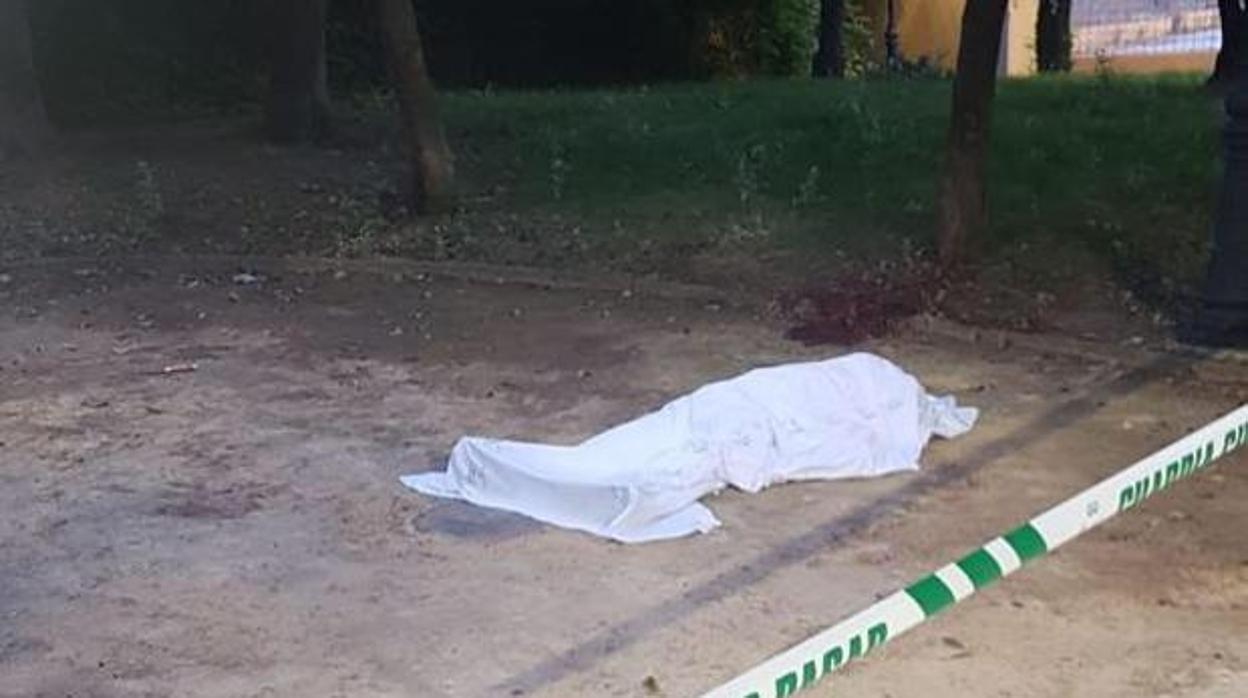 El cadáver que fue hallado en un parque de Maracena