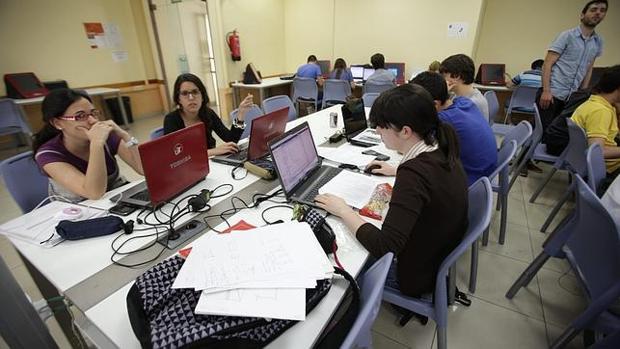 Estas son las carreras universitarias en Andalucía donde ningún alumno encuentra trabajo