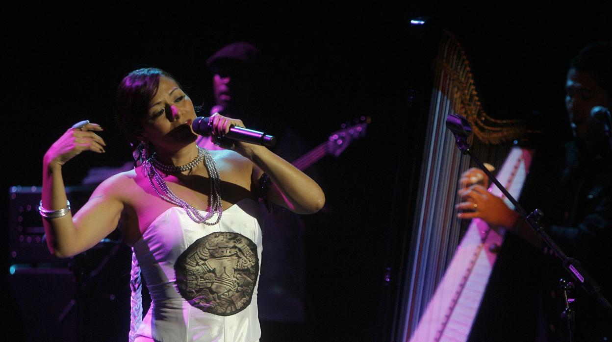 Lila Downs, en su anterior visita a Córdoba en 2010, en el Gran Teatro