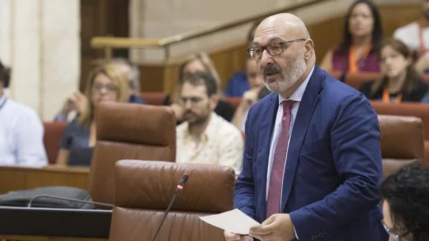Vox Andalucía presenta una propuesta para que no les insulten y termina pidiendo perdón a Ciudadanos