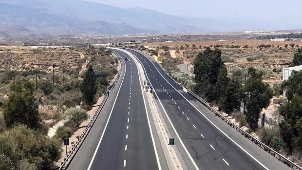 La Junta adjudica 3 kilómetros de la Autovía del Almanzora que lleva un retraso de 34 años en Almería