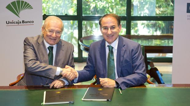 Unicaja Banco renueva el acuerdo con la patronal para fomentar el emprendimiento en Málaga