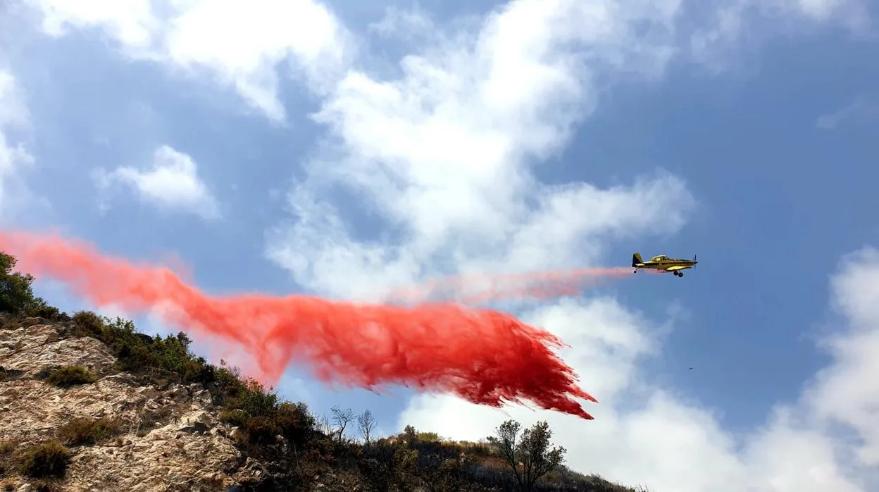 Controlados los incendios forestales en las localidades malagueñas de Ojén y Benalmádena