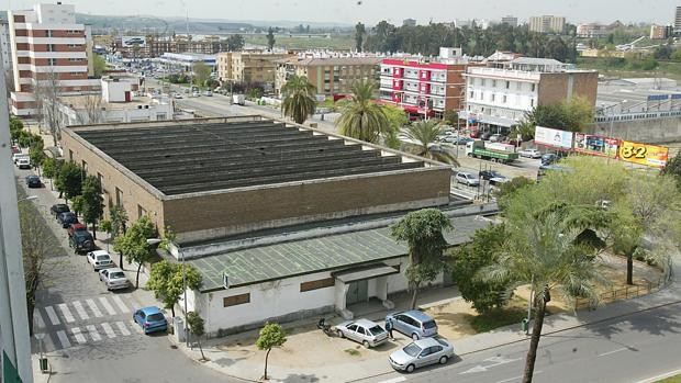 El Ayuntamiento de Córdoba demolerá el Pabellón de la Juventud antes de que acabe el verano