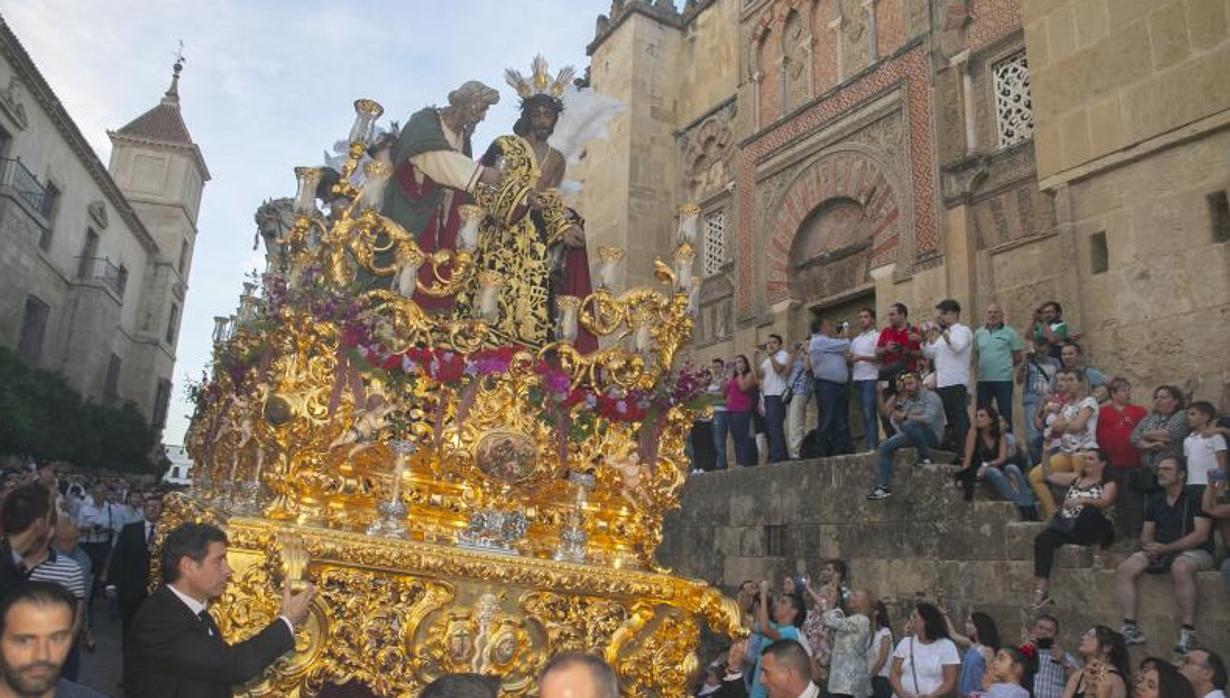 Humidad y Paciencia por el entorno de la Catedral